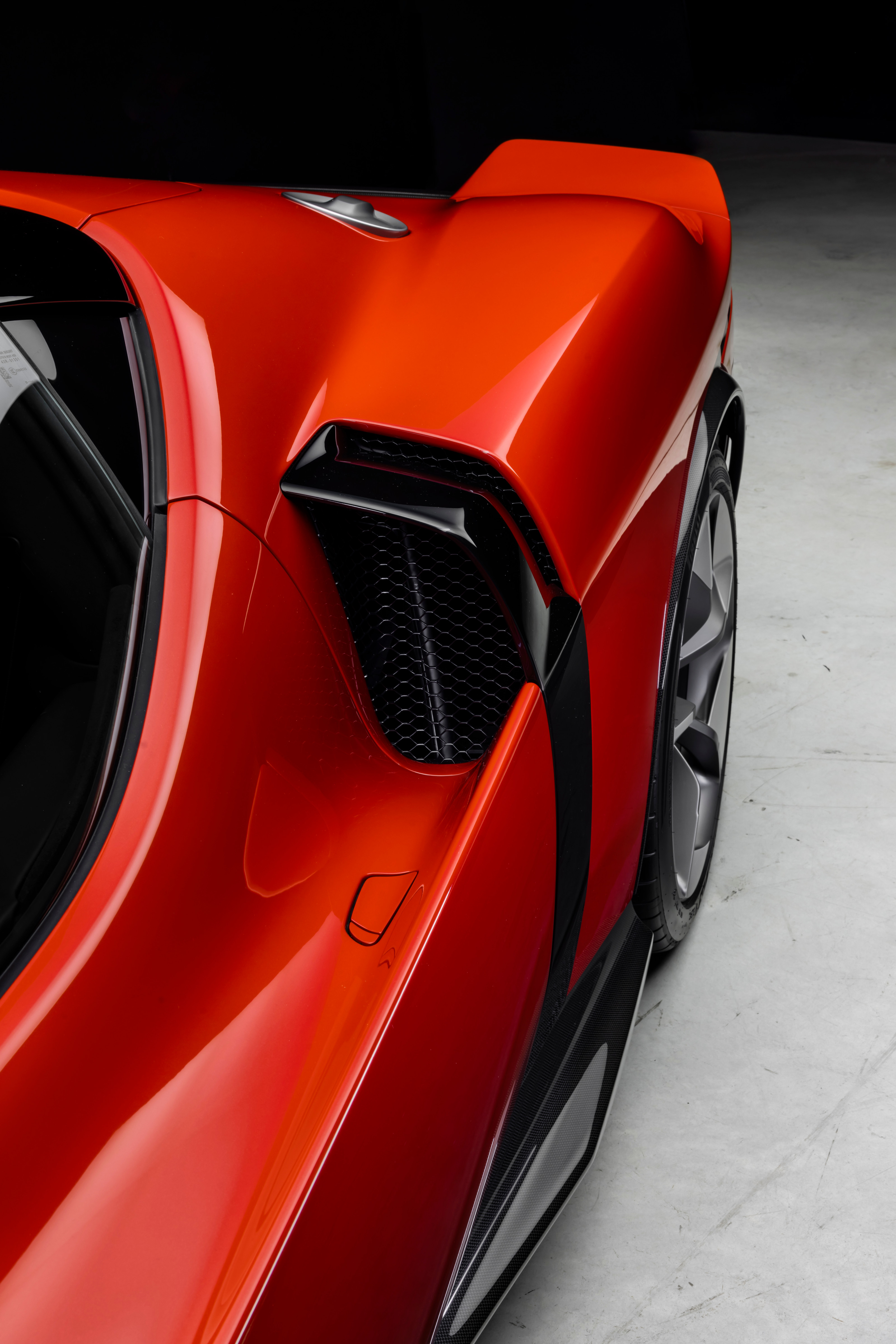 Details of the Ferrari 849 Testarossa