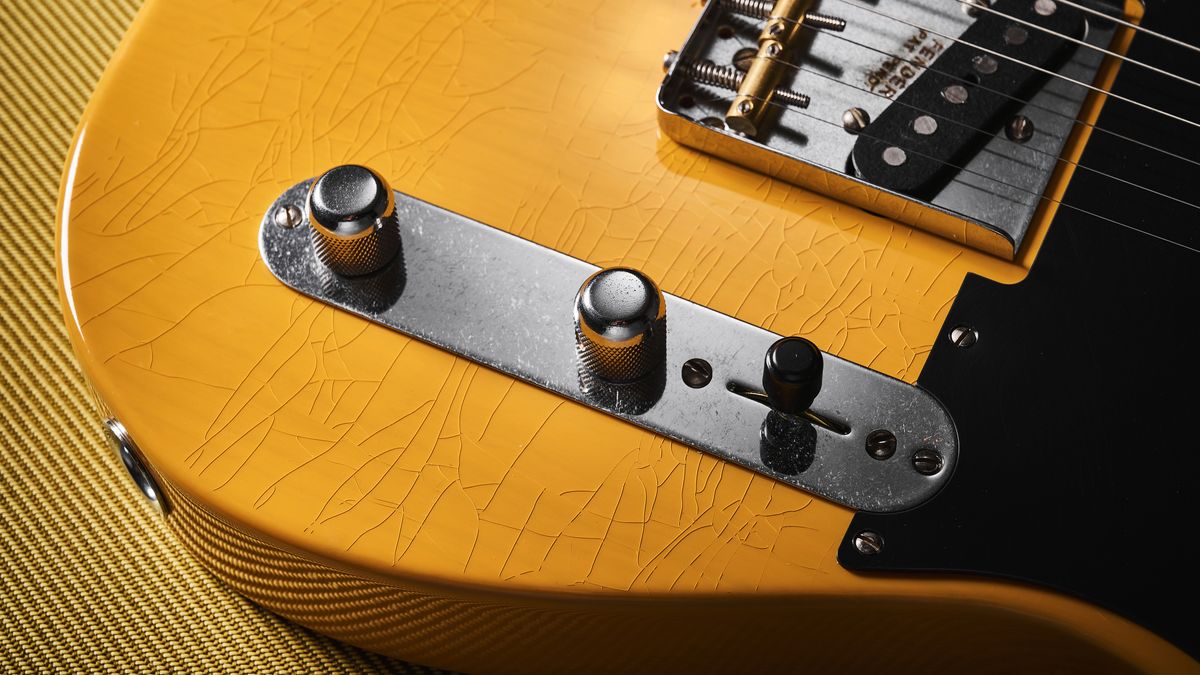 Fender 75th Anniversary Telecaster Road Worn '51