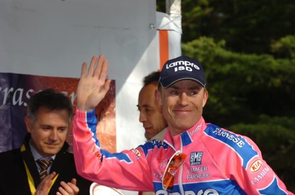 Damiano Cunego (Lampre-ISD) returns to the podium after a lengthy gap.