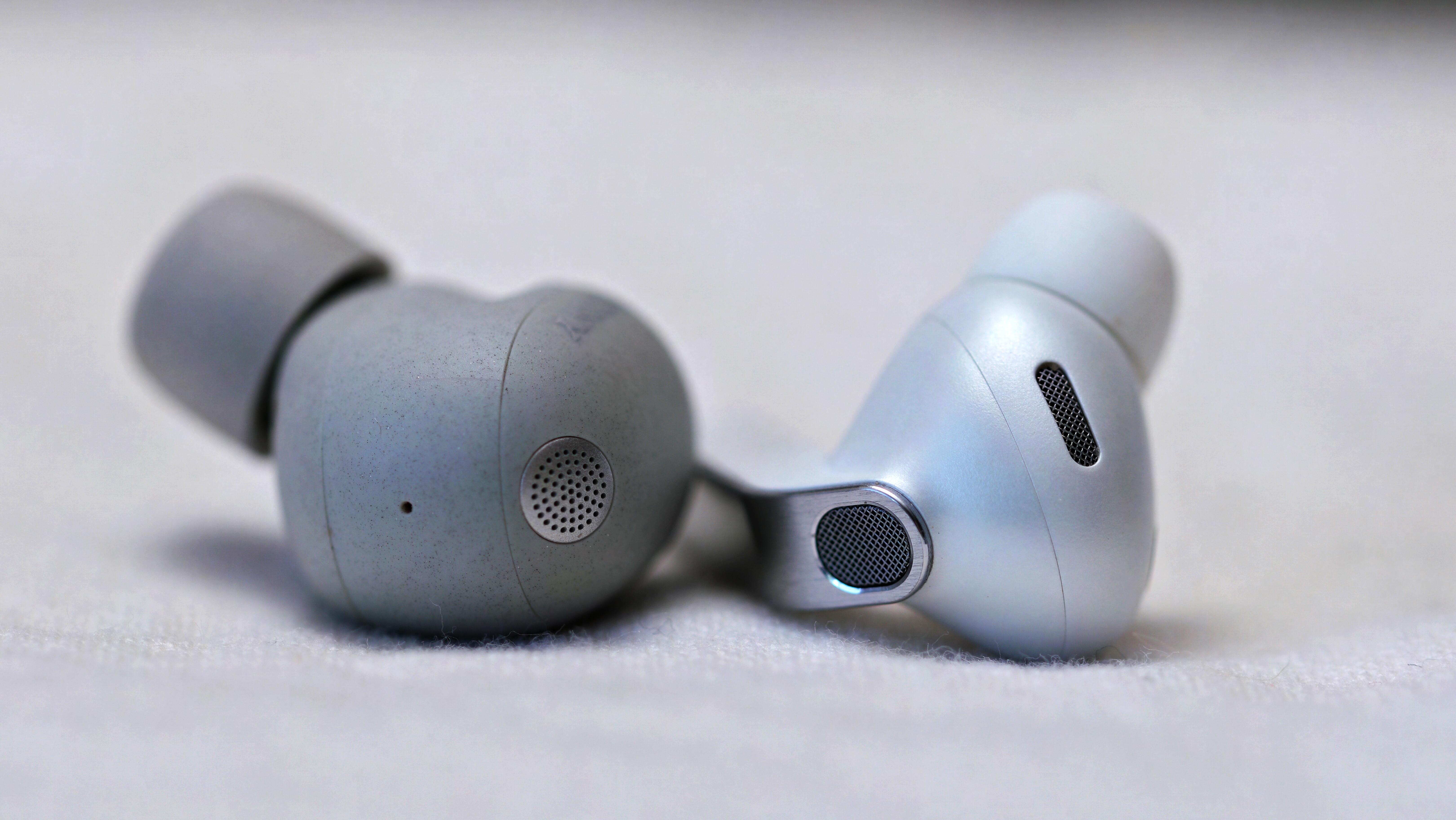 Sony and Samsung offer brilliant features and solid sound, but there can be only one!