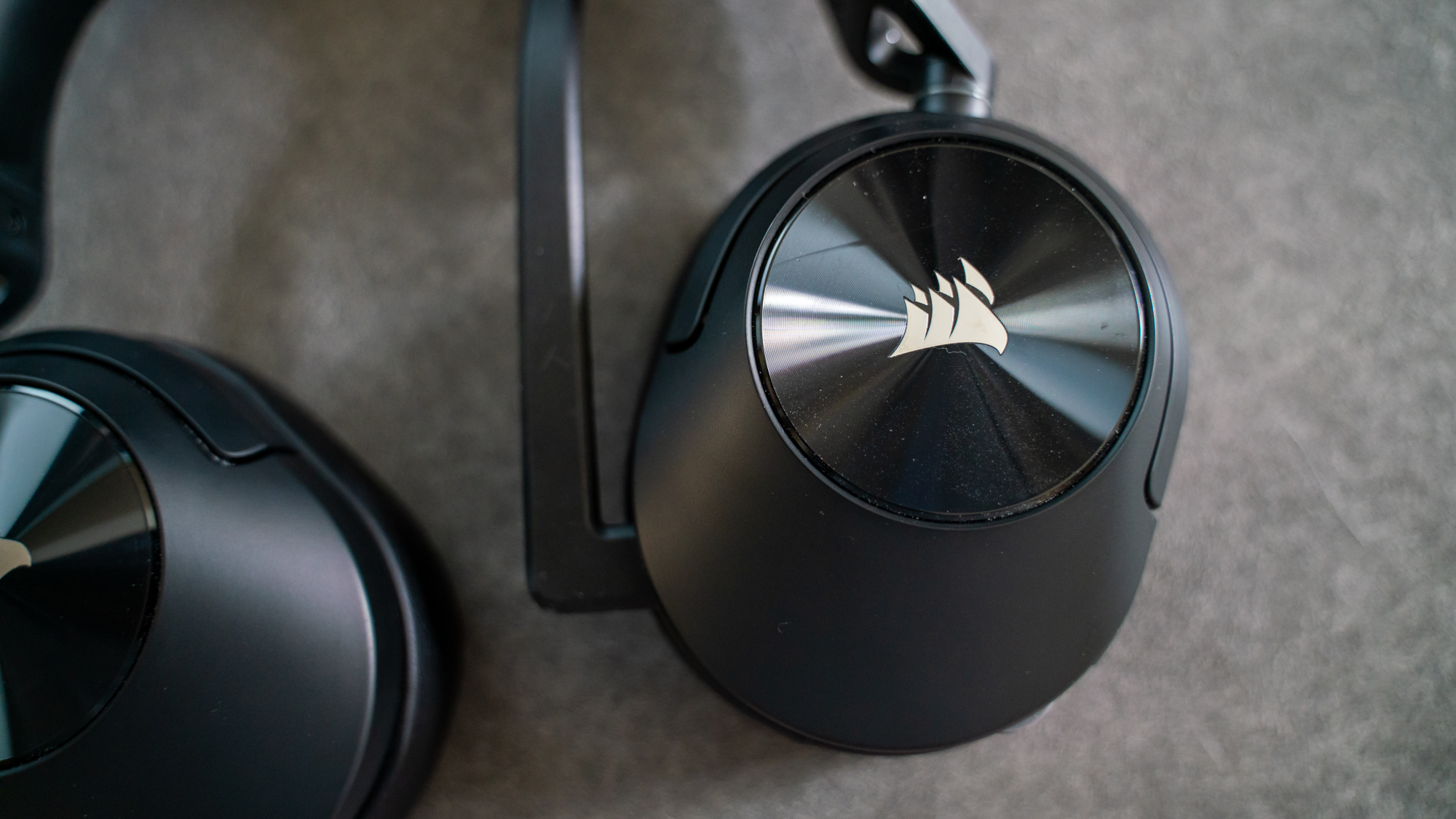CORSAIR HS55 Stereo Headset Review