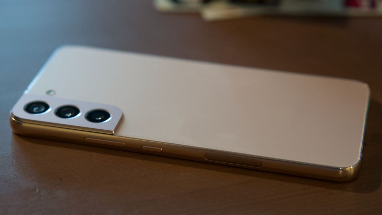 Samsung Galaxy S22 Plus back
