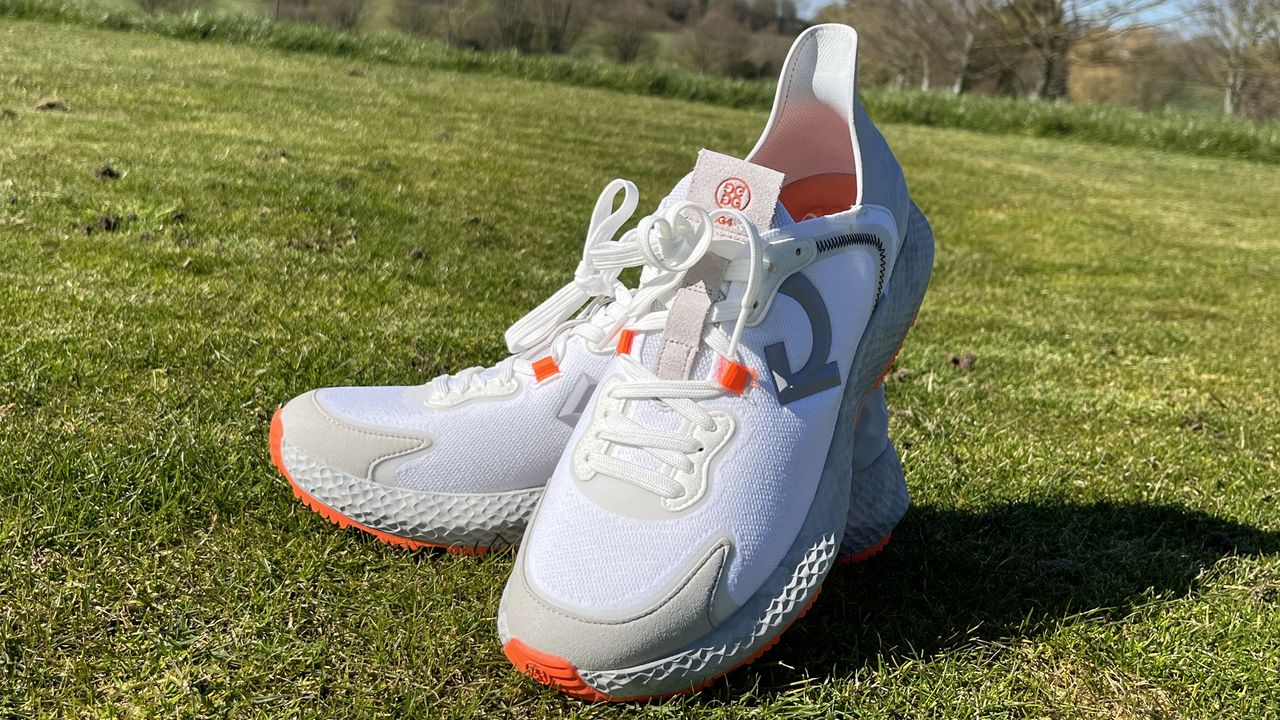 G/FORE MG4x2 Shoe Review