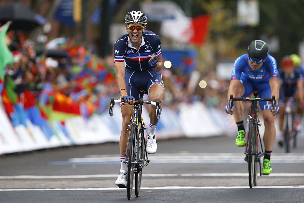 Kevin Ledanois (France) celebrates his U23 world title