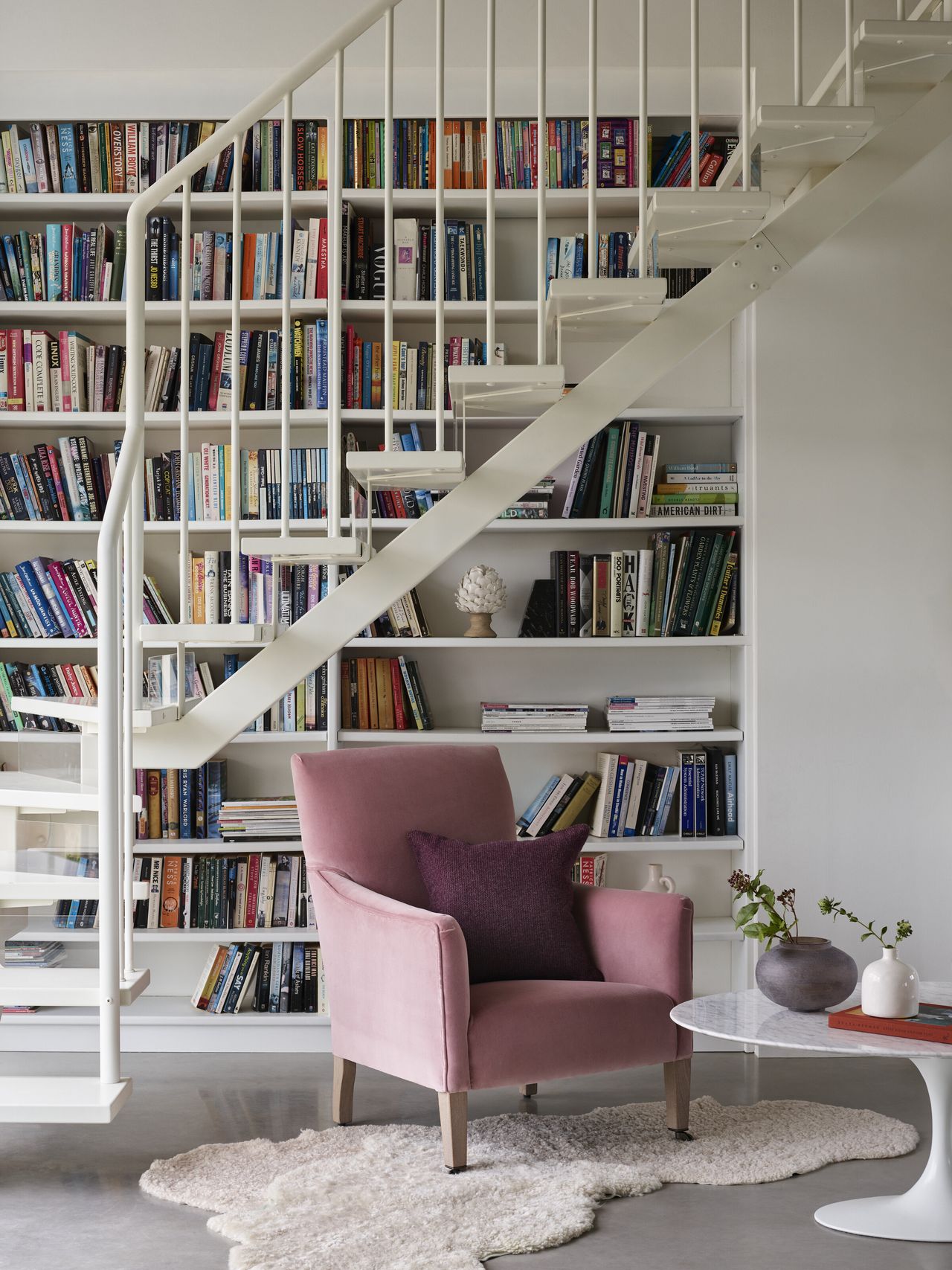 Landing storage ideas: 10 ways to add utility and stay stylish | Homes and Gardens