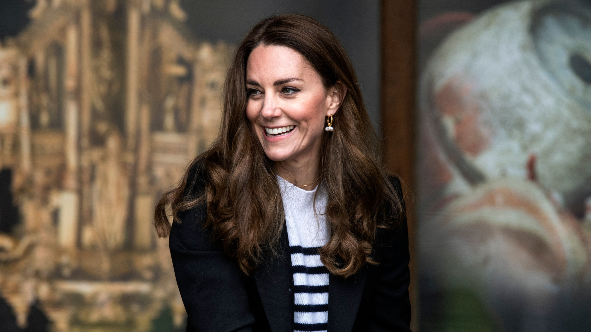 Princess Kate freya rose earrings