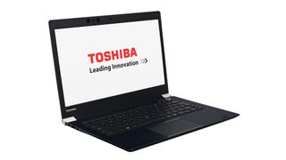 Toshiba Portege X30-E-12H side view
