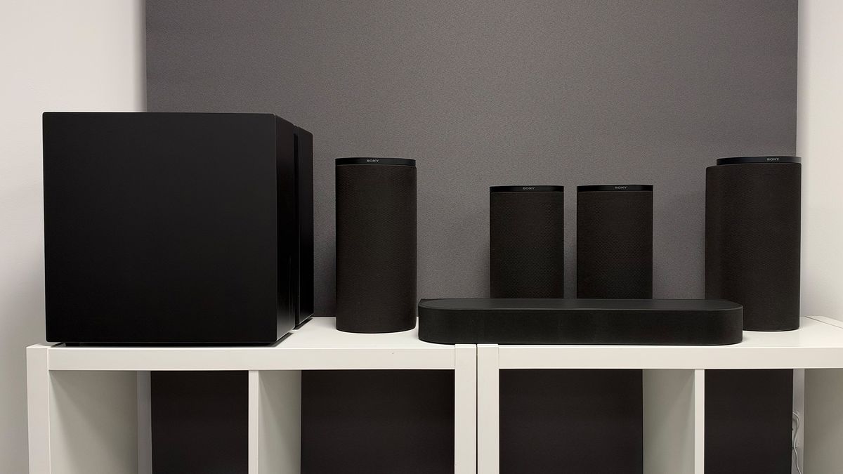 Sony Bravia Theatre Trio + Rear 9 and Sub 9 surround sound system