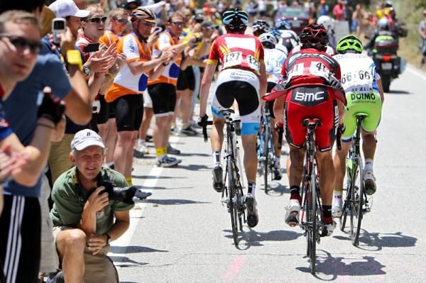 The break heads into the KOM sprint.
