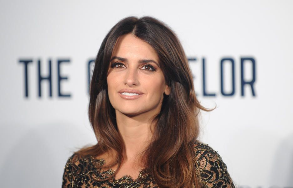 Penelope Cruz clarifies comments made on Israel and Gaza