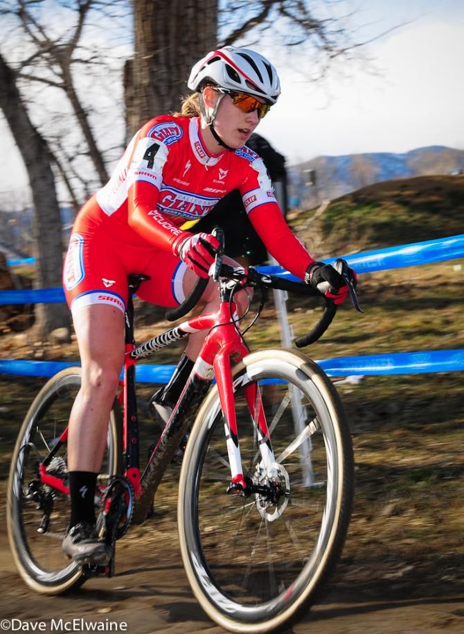 Elle Anderson (California Giant Cycling) chasing Compton at the end of lap one