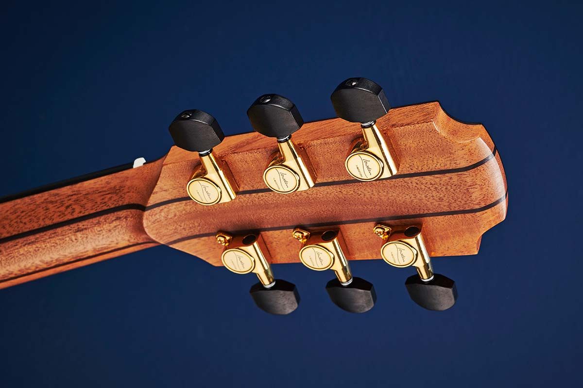 Lowden WL-25