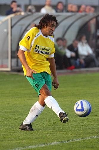 Claudio Chiappucci was on form in the AlbinoLeffe football match