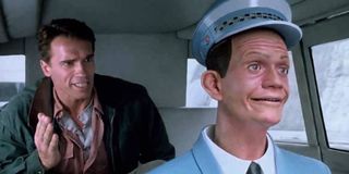 Arnie in the backseat total recall