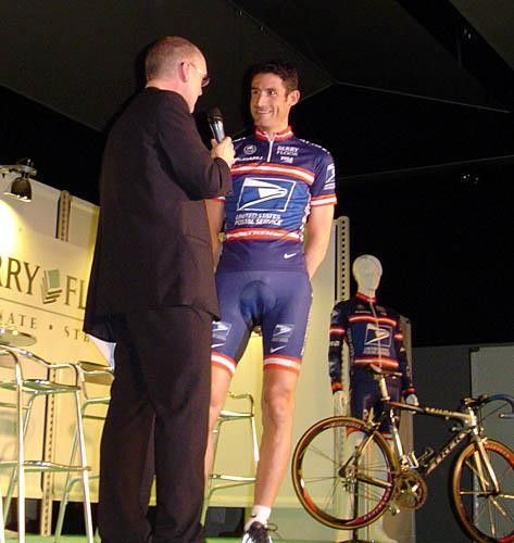 Hey, how did you know that? George Hincapie responds to a question from Michel Wuyts