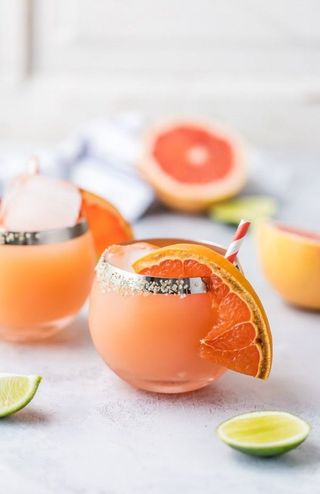 Grilled Grapefruit Margarita