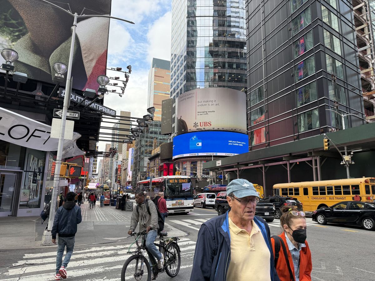 Apple iPhone 16 Pro Max Dynamic Range Sample