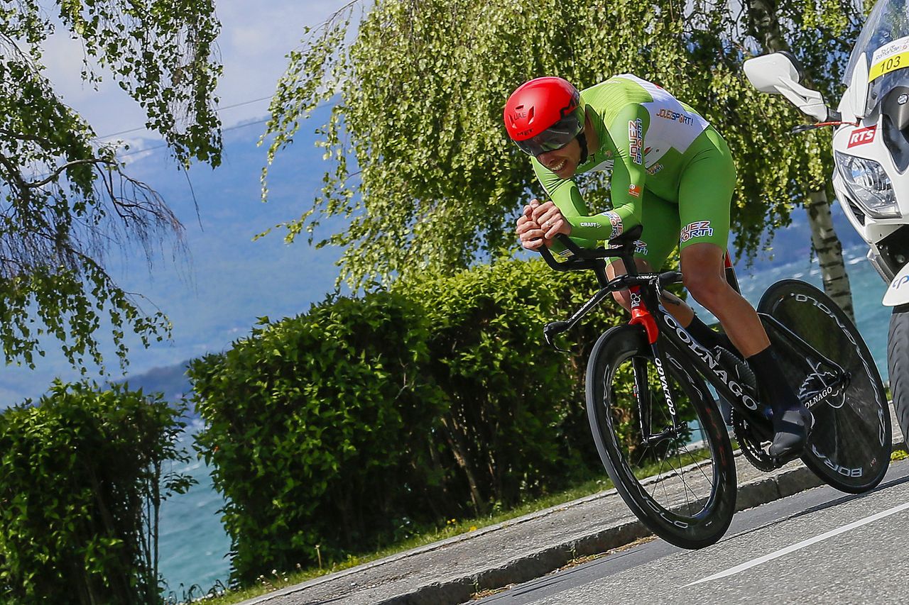 Rui Costa zooms along