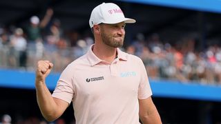 Wyndham Clark of the United States celebrates after winning the BMW Championship 2026 at Bellerive Country Club on August 23, 2026 in St Louis, Missouri