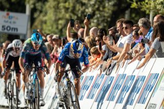 CRO Race: Colombian Dani Martínez ends two-year win drought with small group victory on stage 4