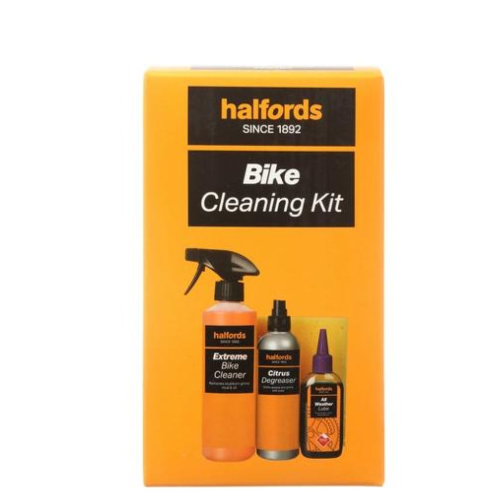 <b>2. Halfords Mini Cleaning Kit</b>