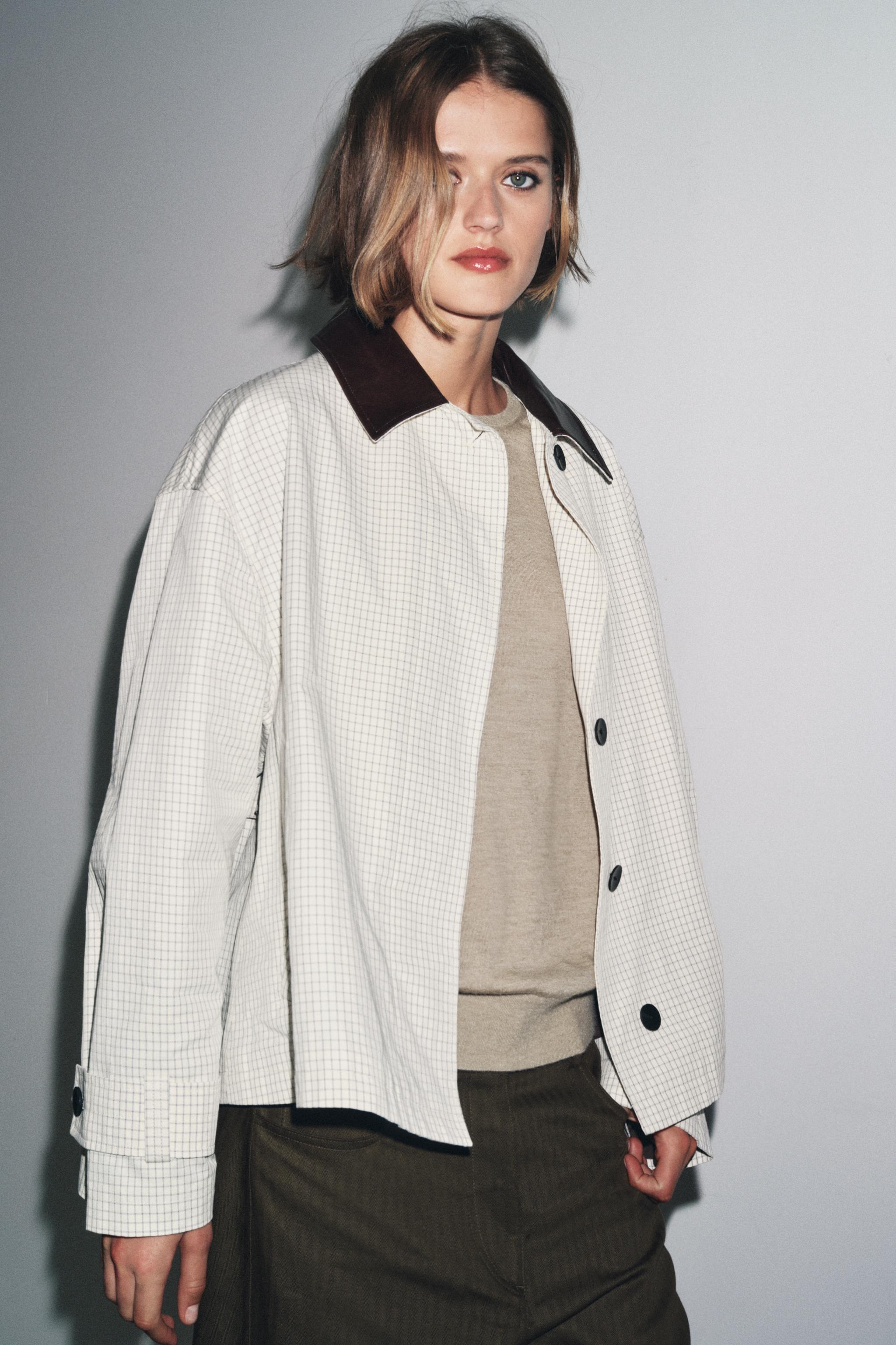 Zw Collection Faux Leather Collar Short Trench Coat