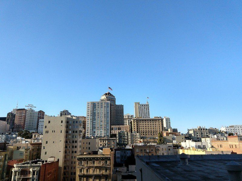 Moto X4 camera sample