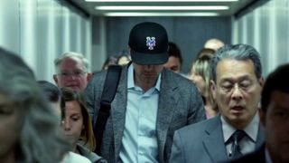 Ben Affleck wearing a Mets hat in Gone Girl