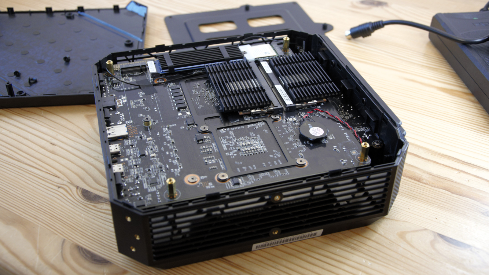 Minisforum Neptune HX77G