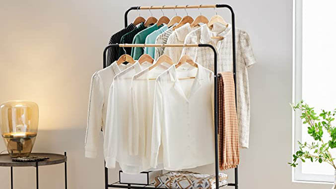Clothes rolling rack