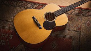 Martin Shawn Mendes 000-10E
