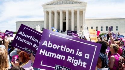 us-politics-abortion-protest-social