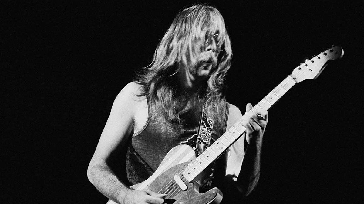 Guitarist Jeff 'Skunk' Baxter performing with American jazz rock group Steely Dan, at the Rainbow Theatre, London, 21st May 1974