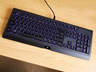 Teclado gaming - CYNOSA RAZER, Negro