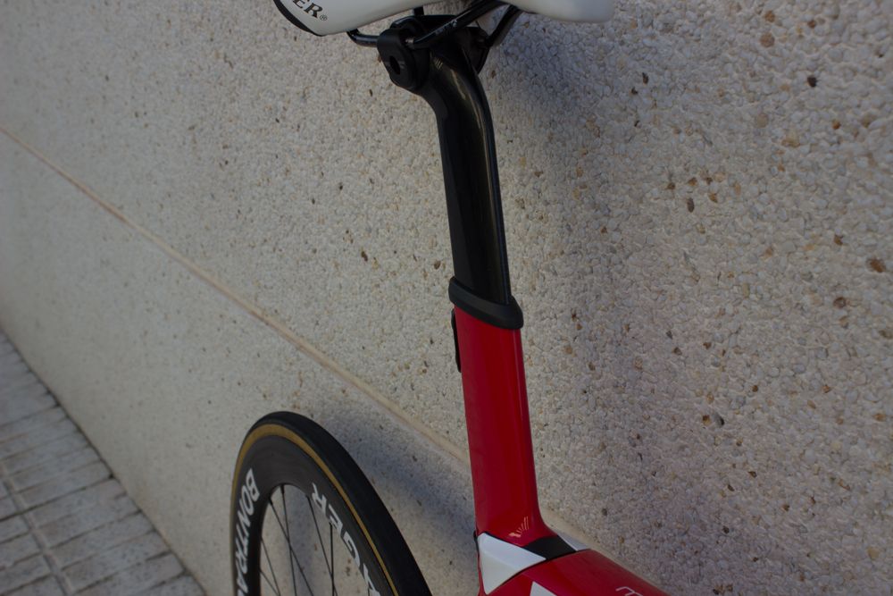 Madone micro-adjust carbon seatmast cap, 25mm offset