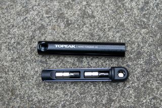 A Topeak Nano Torqbar DX pre set torque wrench 