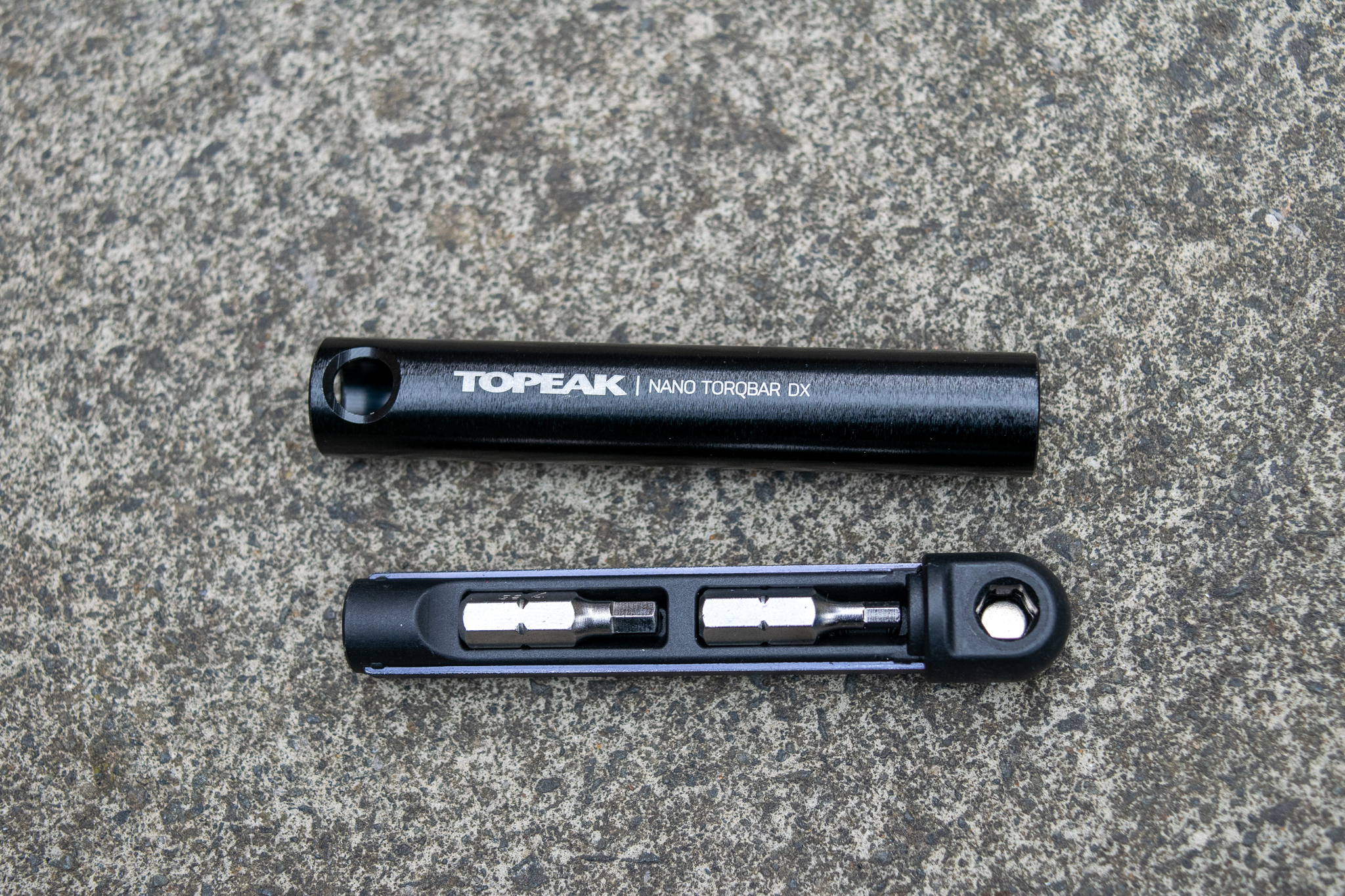 A Topeak Nano Torqbar DX pre set torque wrench 