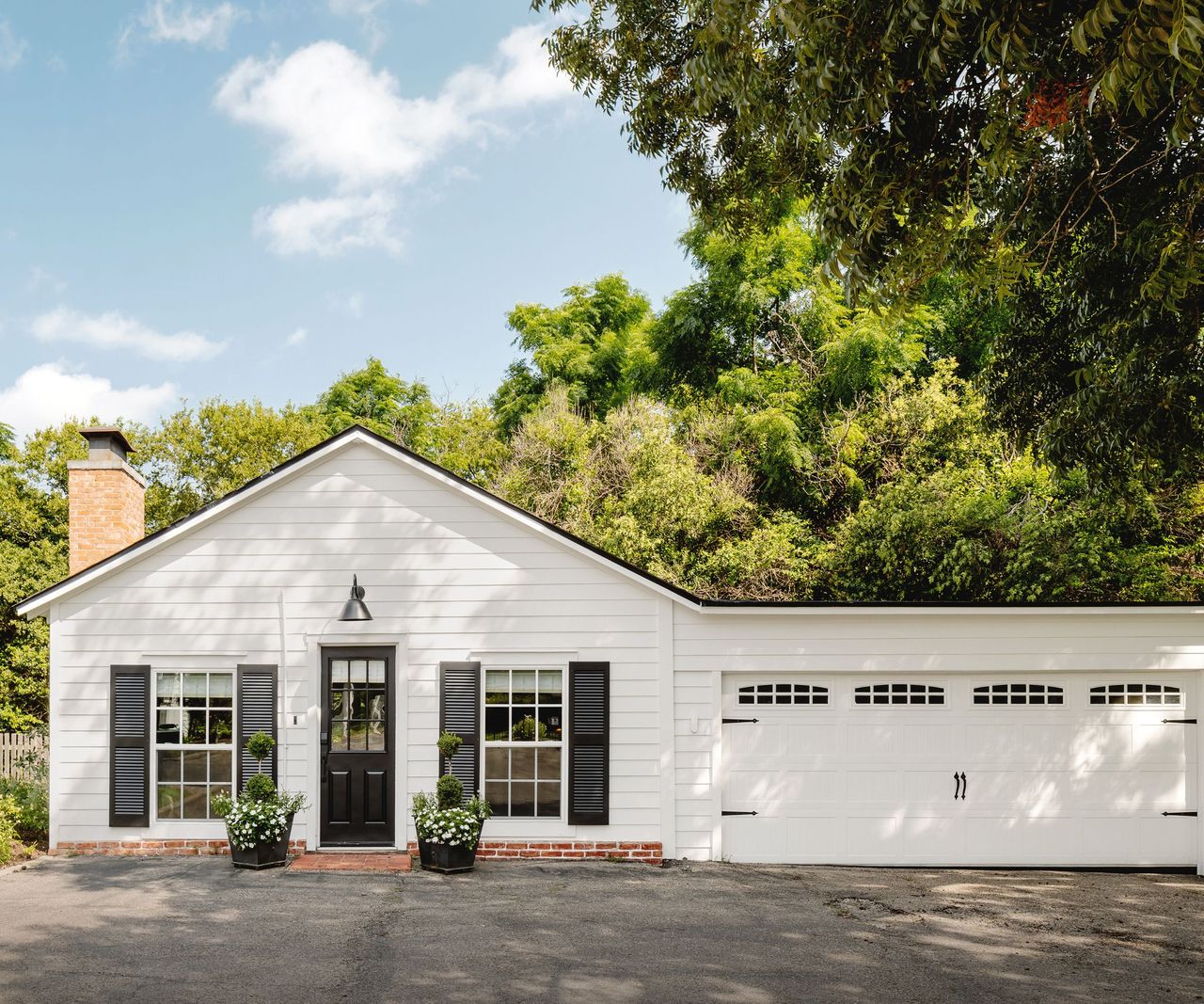 Joanna Gaines' Hillcrest Cottage is a lesson in making the most out of ...
