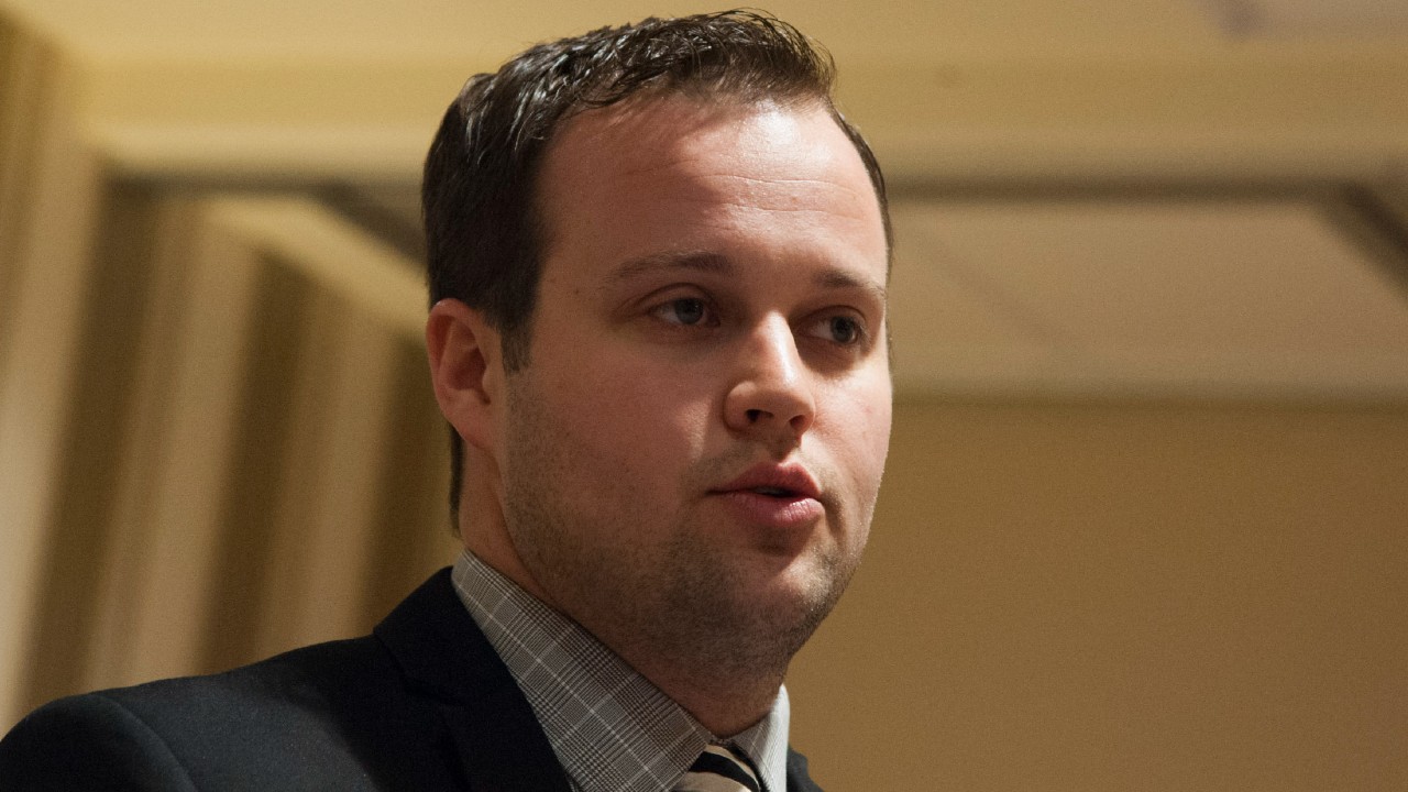 Josh Duggar speaks during the 42nd annual Conservative Political Action Conference (CPAC) at the Gaylord National Resort Hotel and Convention Center on February 28, 2015 in National Harbor, Maryland. Conservative activists attended the annual political conference to discuss their agenda. 