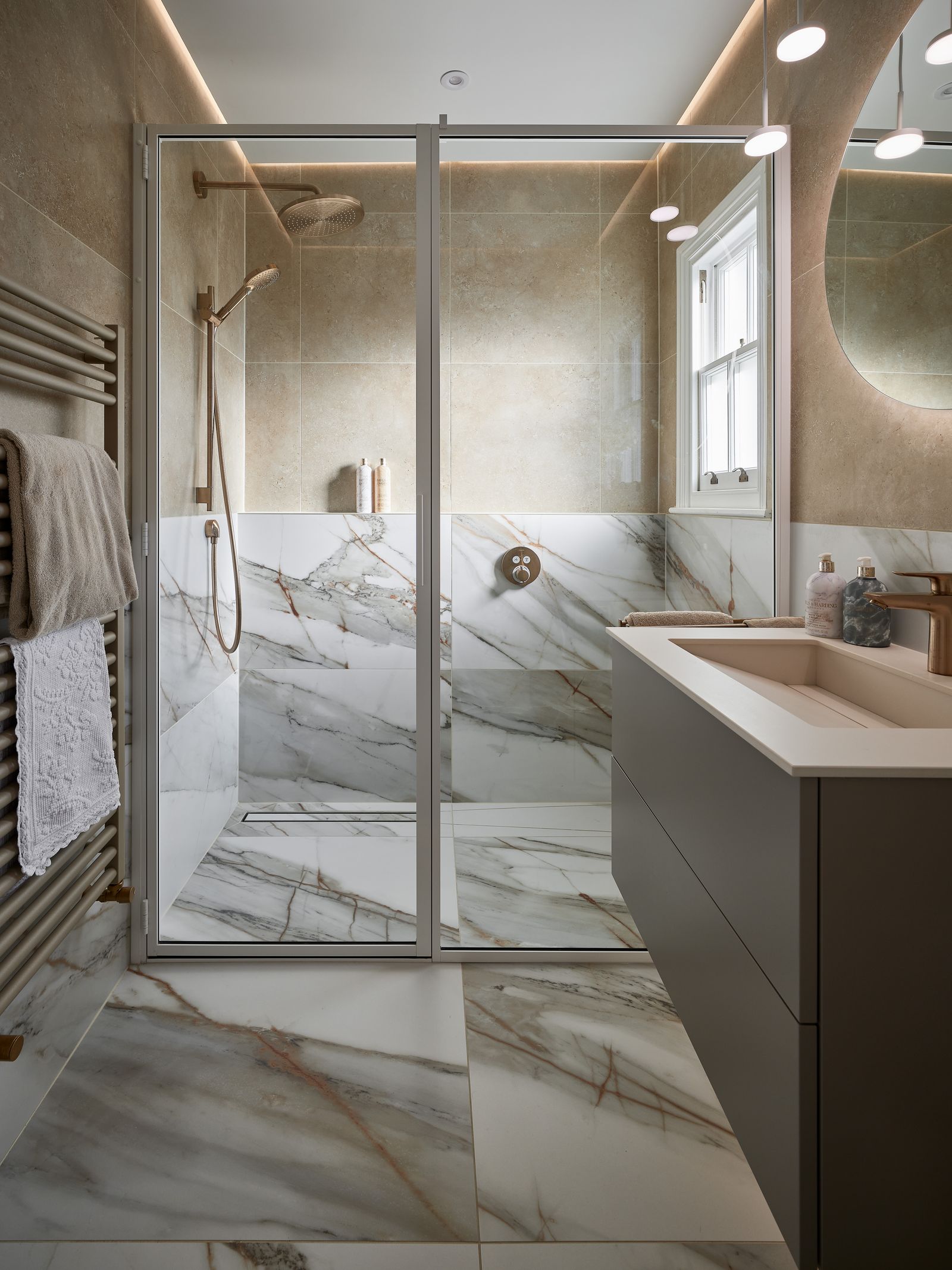 Outdated Bathroom Trends 2025 — 7 Style to Avoid and Why | Livingetc