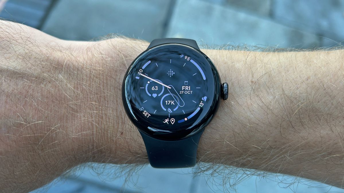 Google Pixel Watch 2 Review | Coach