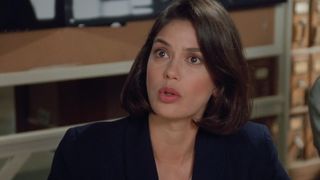 Teri Hatcher in Lois and Clark: The New Adventures of Superman