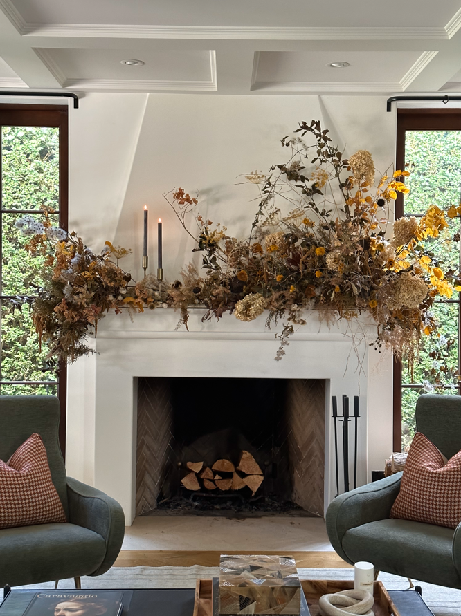 14 Fall Living Room Decor Ideas to Bring the Season to a Space | Livingetc