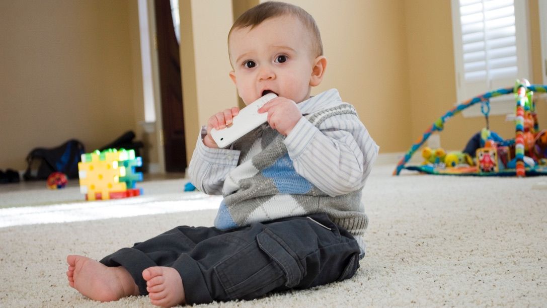 A parent's guide to sending your child to school with a smartphone