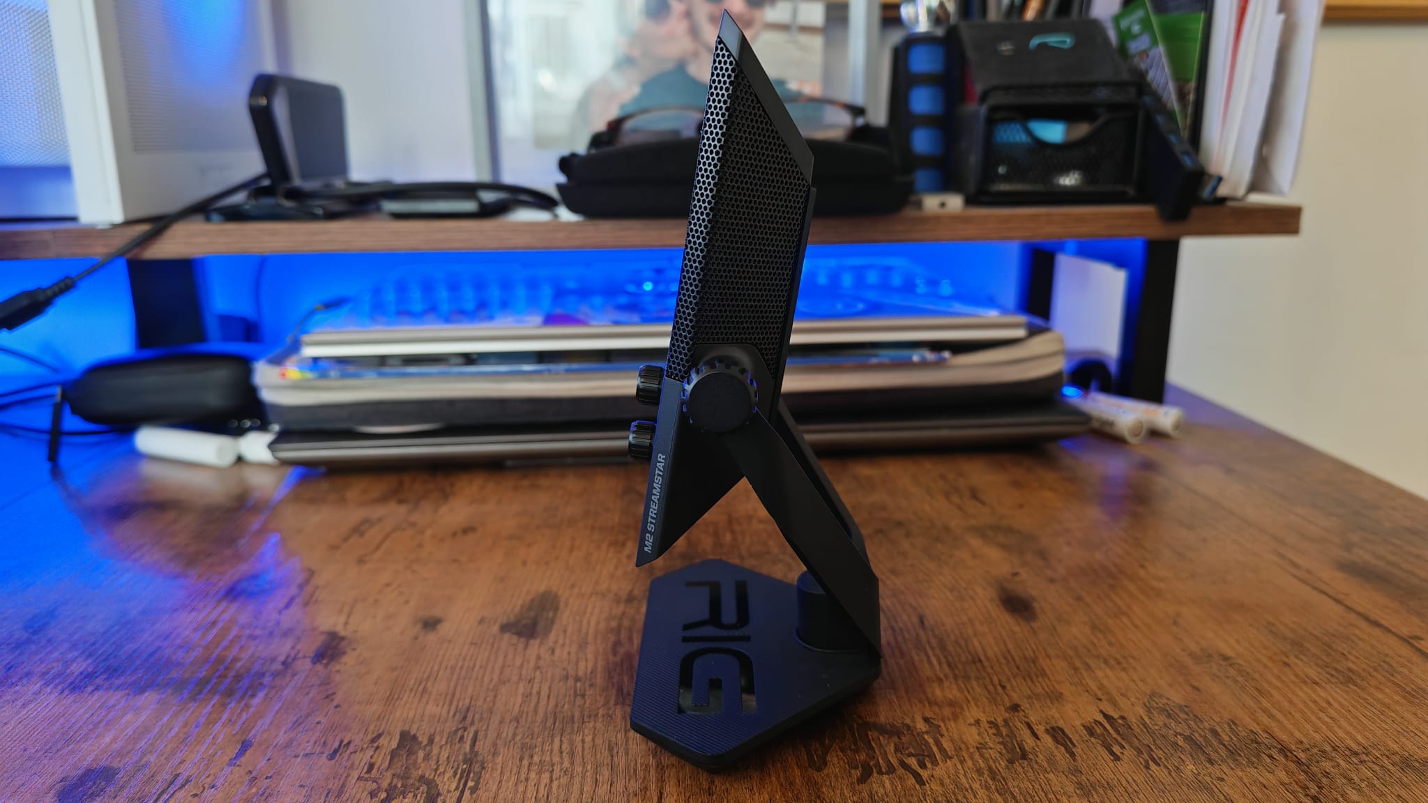 The RIG M2 Pro HD Streamstar mic from side-on