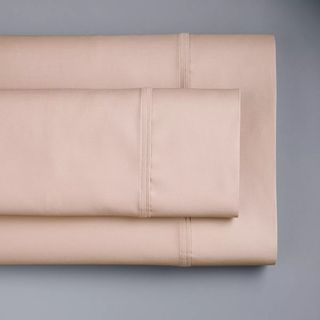 Egyptian cotton bed sheets in pale pink