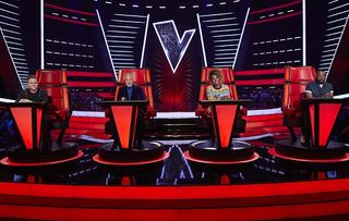 Olly, Tom, Jen and Will are back in those spinning red chairs
