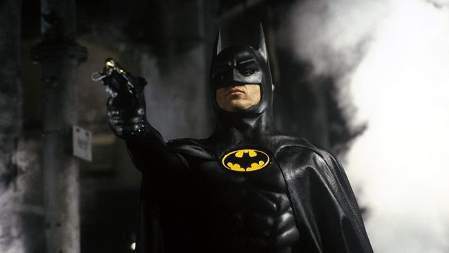 Michael Keaton shares mysterious behind the scenes look at his Batman