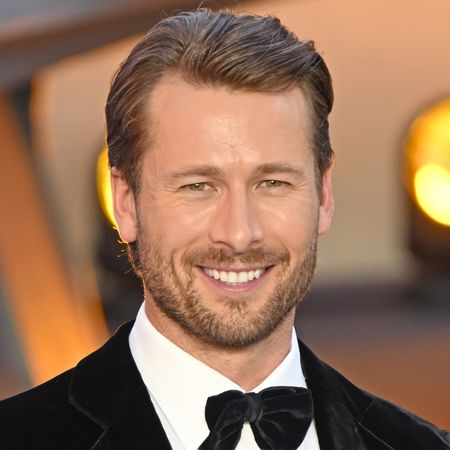 glen powell smiling