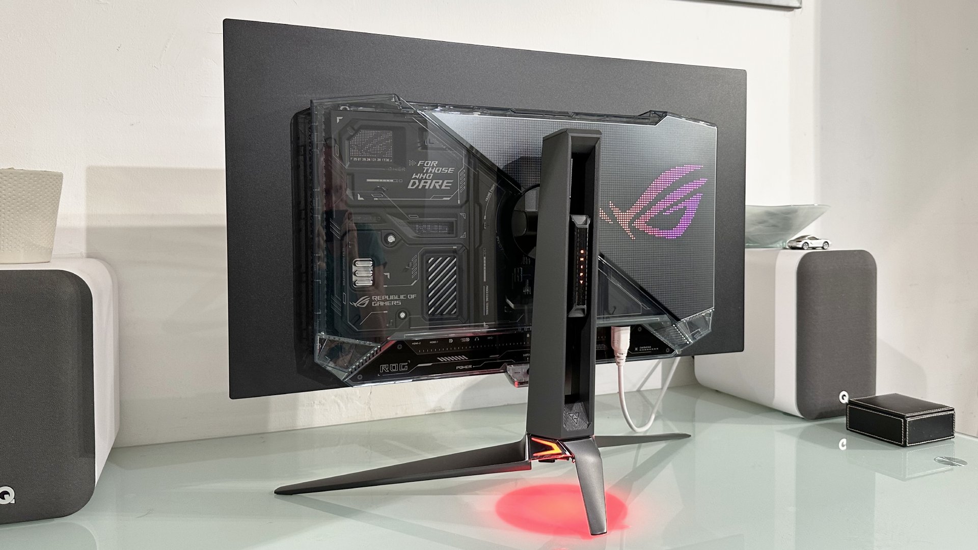 Asus ROG Swift PG32UCWM gaming monitor